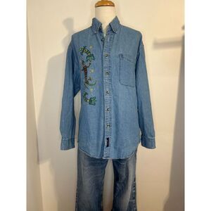 VINTAGE Port and Company Unisex button up denim shirt Painted Sky Geckos M GVC